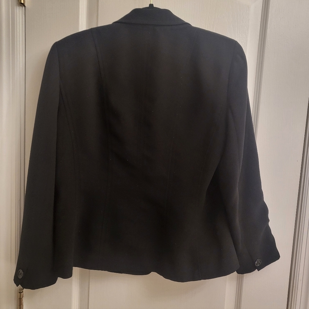 Jones‎ Wear Classic Black Blazer pre-own